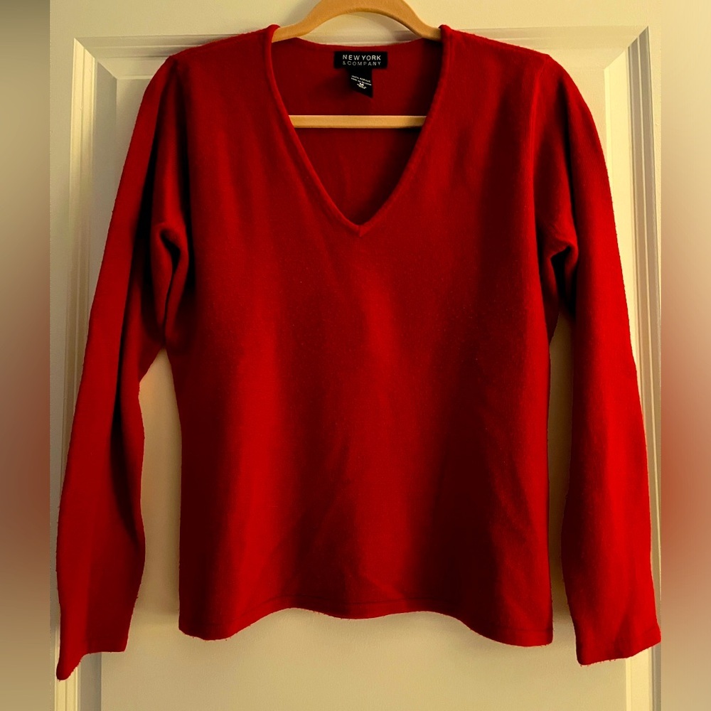 NY&CO V-neck Sweater